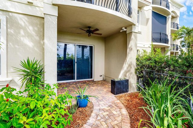 144 Tierra Lane 11, Jupiter, FL 33477