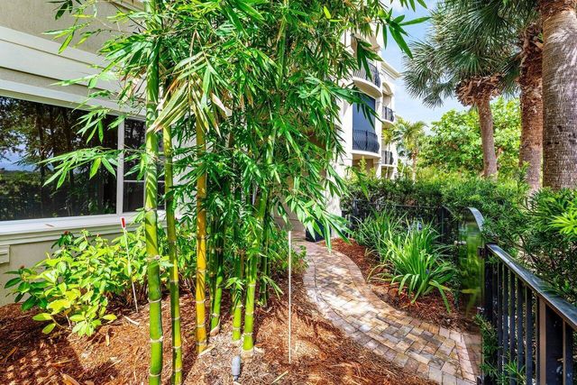 144 Tierra Lane 11, Jupiter, FL 33477