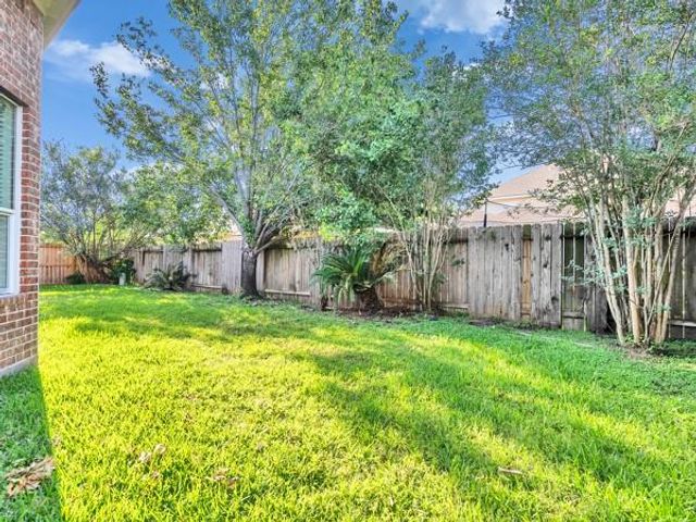 11414 Kingsbarn Court, Tomball, TX 77377