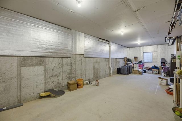 338 Headwaters Drive, Lawrence, KS 66049