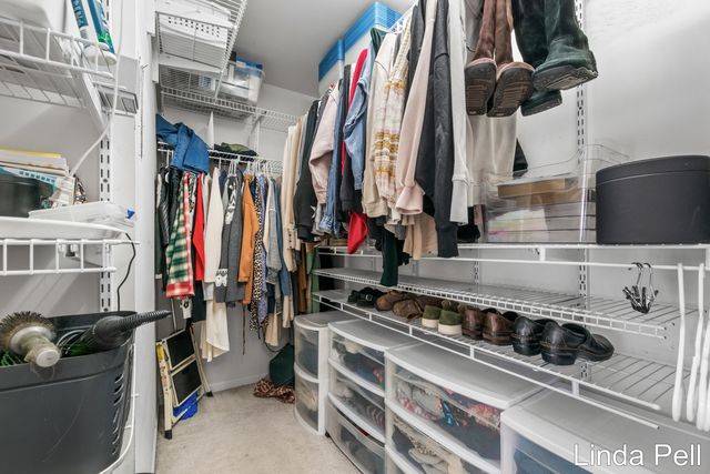 33 Fox Point Court Ne, Ada Twp, MI 49301