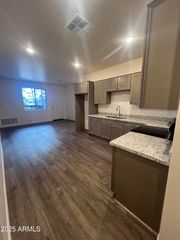 2950 W Presidio Drive 104, Flagstaff, AZ 86001