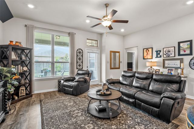 3205 Samson Drive, Waco, TX 76655