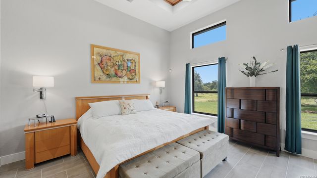 1179 TROTTER LN, New Braunfels, TX 78132