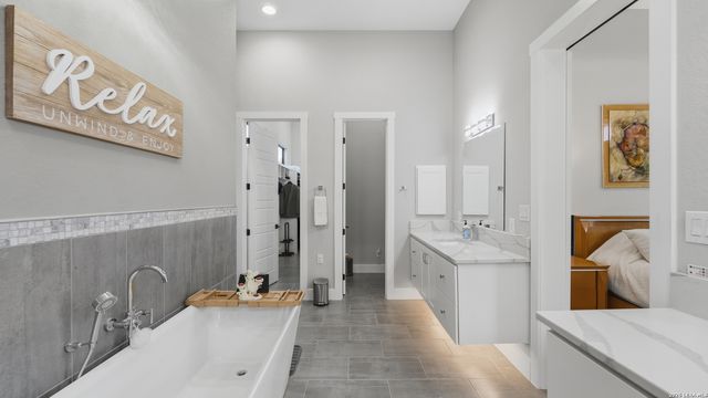 1179 TROTTER LN, New Braunfels, TX 78132