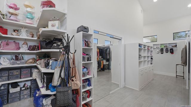 1179 TROTTER LN, New Braunfels, TX 78132