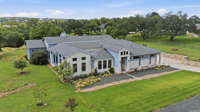 1179 TROTTER LN, New Braunfels, TX 78132