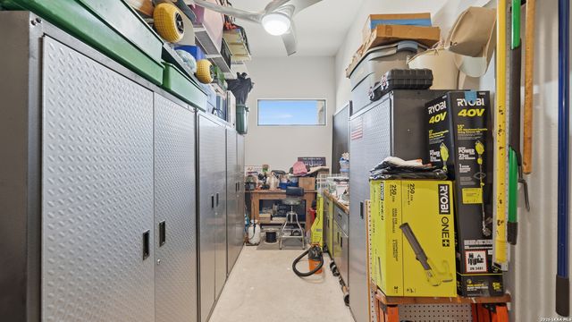 1179 TROTTER LN, New Braunfels, TX 78132