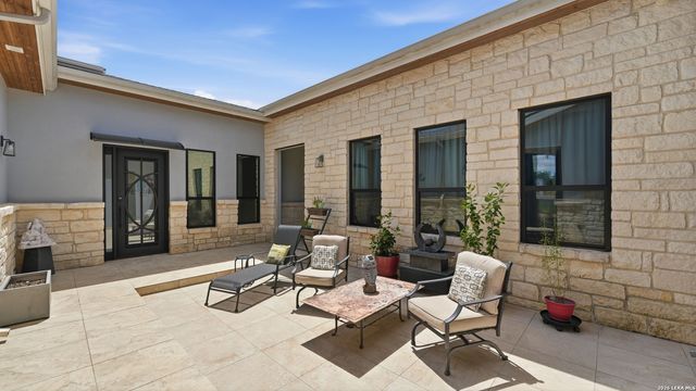 1179 TROTTER LN, New Braunfels, TX 78132