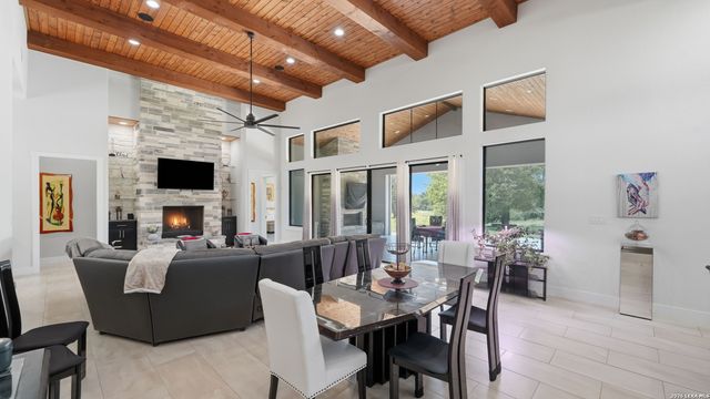 1179 TROTTER LN, New Braunfels, TX 78132