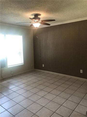 7005 Guadalupe ST B, Austin, TX 78752