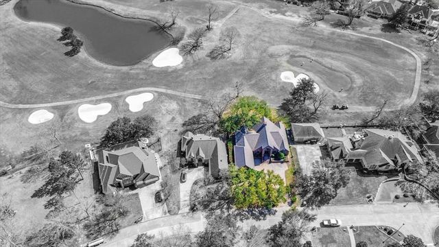 116 Spring Lake Drive, Conroe, TX 77356