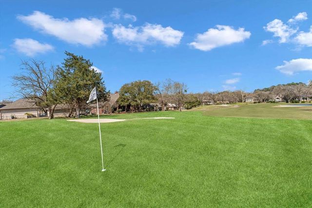 116 Spring Lake Drive, Conroe, TX 77356