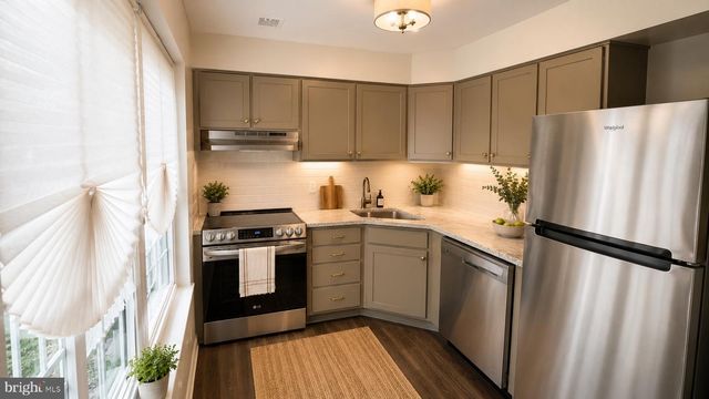 1756 FOREST PARK DR, District Heights, MD 20747