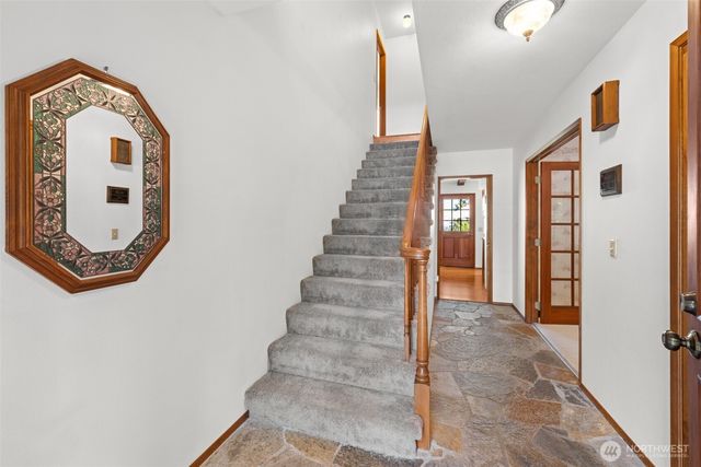 1809 E Woodhaven Lane, Port Angeles, WA 98362