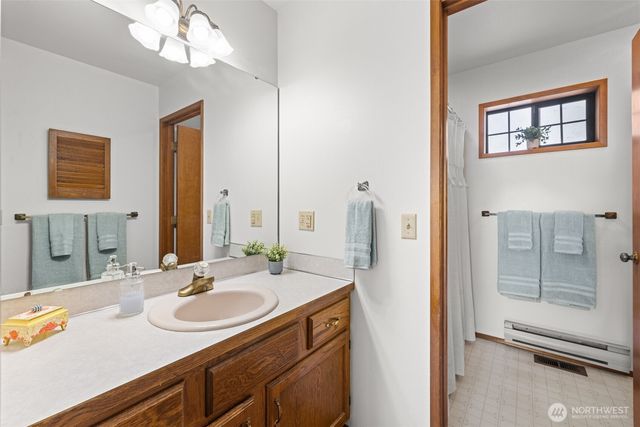 1809 E Woodhaven Lane, Port Angeles, WA 98362