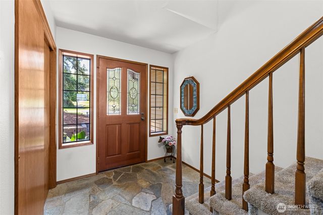 1809 E Woodhaven Lane, Port Angeles, WA 98362