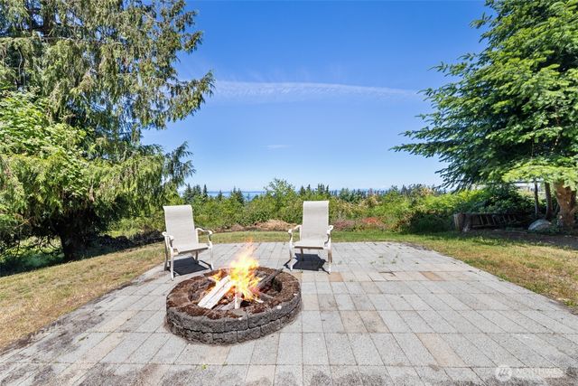 1809 E Woodhaven Lane, Port Angeles, WA 98362