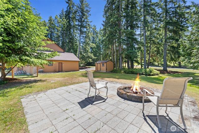1809 E Woodhaven Lane, Port Angeles, WA 98362