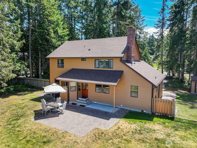 1809 E Woodhaven Lane, Port Angeles, WA 98362