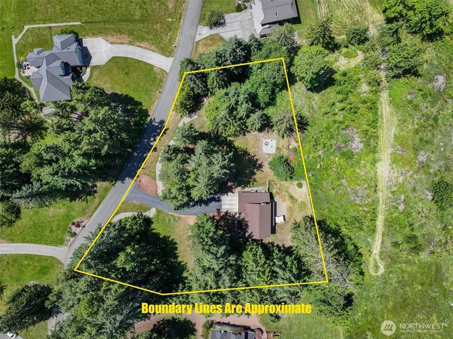 1809 E Woodhaven Lane, Port Angeles, WA 98362