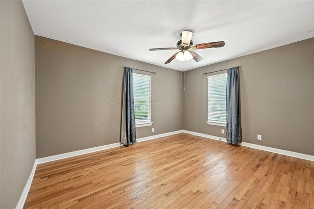 1221 Simpson Drive, Hurst, TX 76053