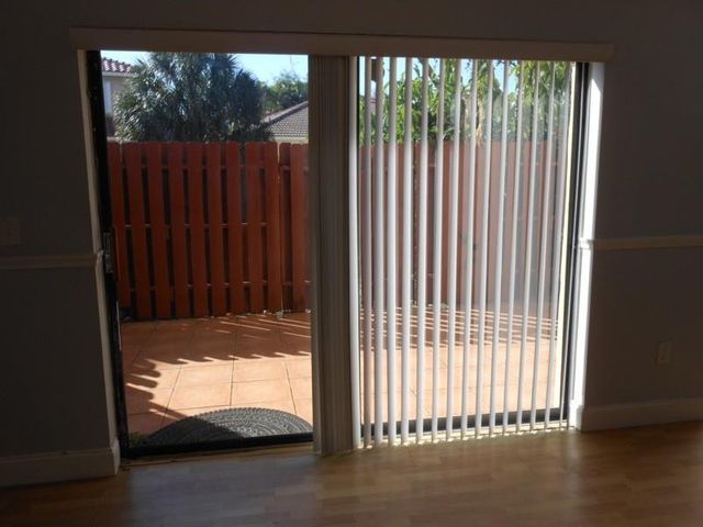 2901 NW 126 Avenue 2-327, Sunrise, FL 33323