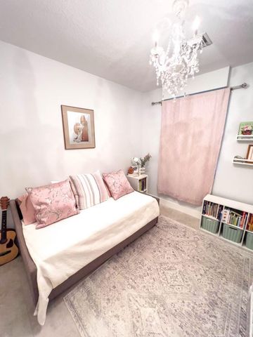 2901 NW 126 Avenue 2-327, Sunrise, FL 33323