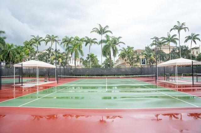 2901 NW 126 Avenue 2-327, Sunrise, FL 33323