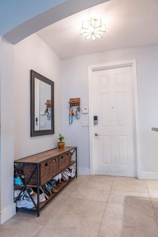 2901 NW 126 Avenue 2-327, Sunrise, FL 33323