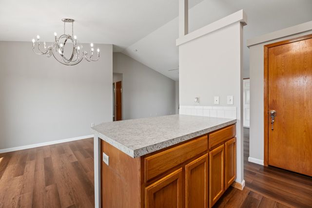 10445 E Fawn Grove Ct, Wichita, KS 67207