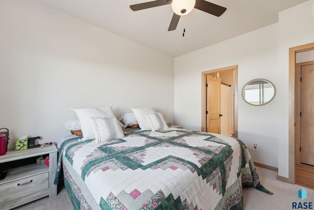 8032 E Tencate Pl Place, Sioux Falls, SD 57110