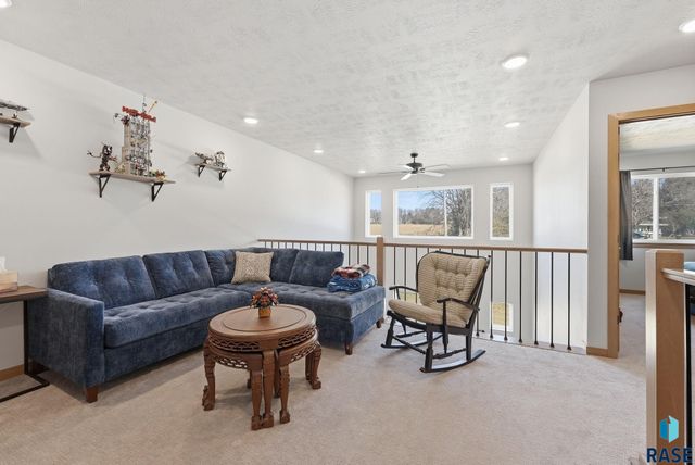 8032 E Tencate Pl Place, Sioux Falls, SD 57110