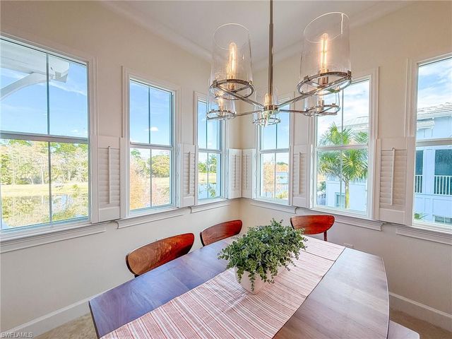6573 DOMINICA DR 202, Naples, FL 34113