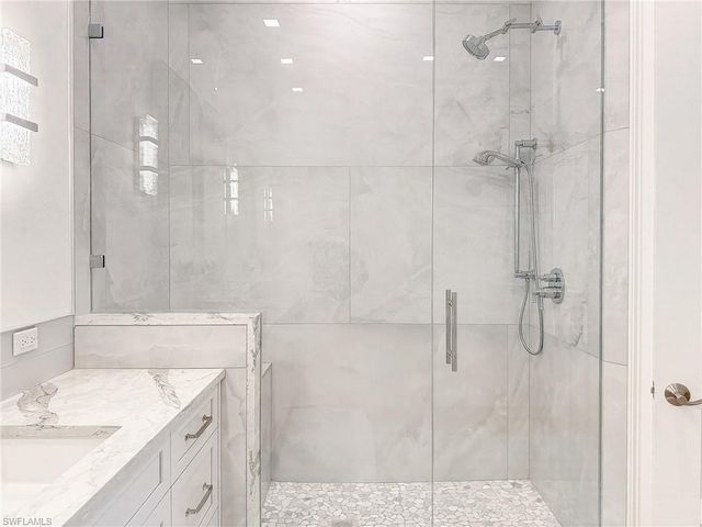 6573 DOMINICA DR 202, Naples, FL 34113