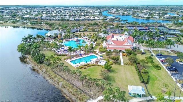 6573 DOMINICA DR 202, Naples, FL 34113