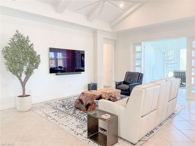 6573 DOMINICA DR 202, Naples, FL 34113