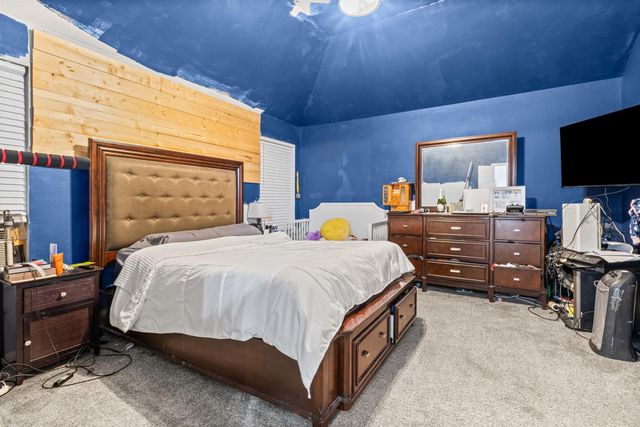 223 Warner Bend, Hutto, TX 78634