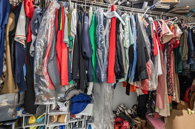 223 Warner Bend, Hutto, TX 78634