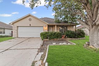 223 Warner Bend, Hutto, TX 78634