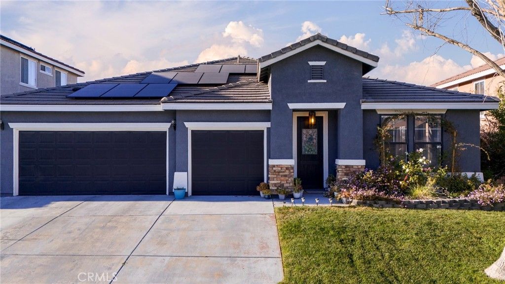 Image 1 of property listing at 40327 Preston Road, Palmdale, CA 93551