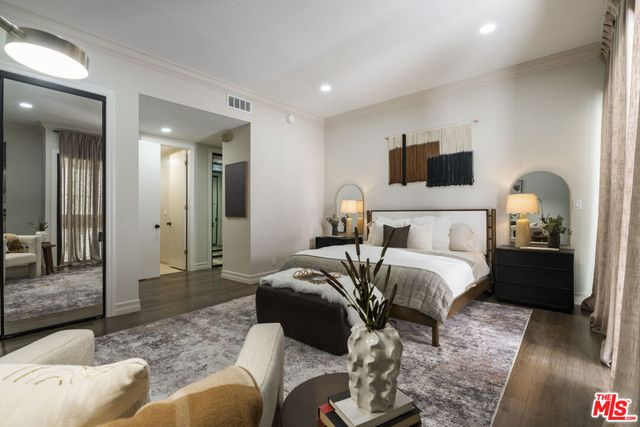 11628 Montana Avenue 208, Los Angeles, CA 90049