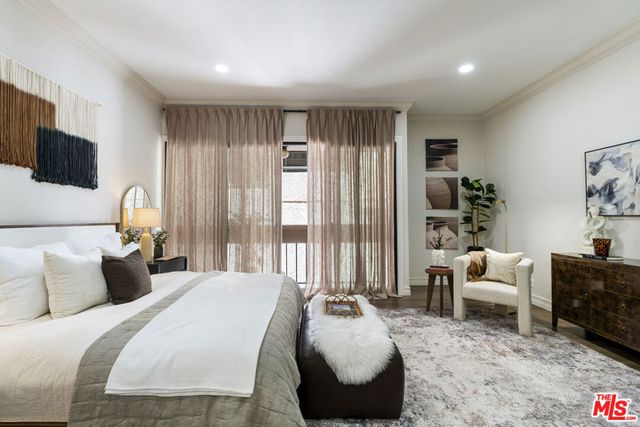 11628 Montana Avenue 208, Los Angeles, CA 90049