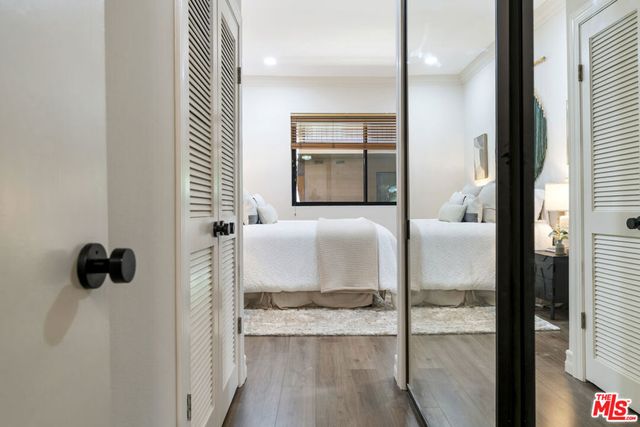 11628 Montana Avenue 208, Los Angeles, CA 90049