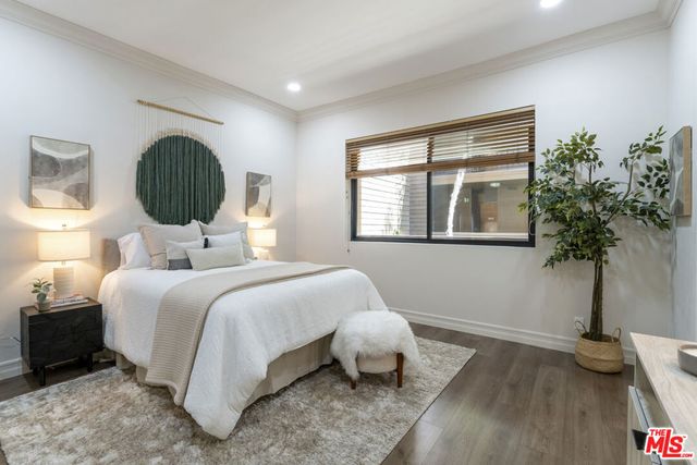 11628 Montana Avenue 208, Los Angeles, CA 90049