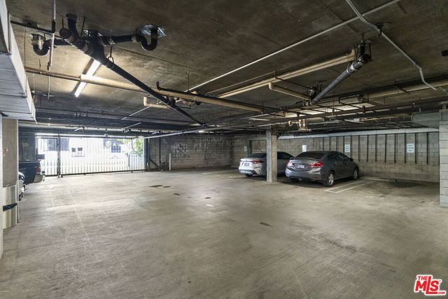 11628 Montana Avenue 208, Los Angeles, CA 90049