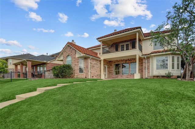 4010 Calabria Bay Court, Missouri City, TX 77459