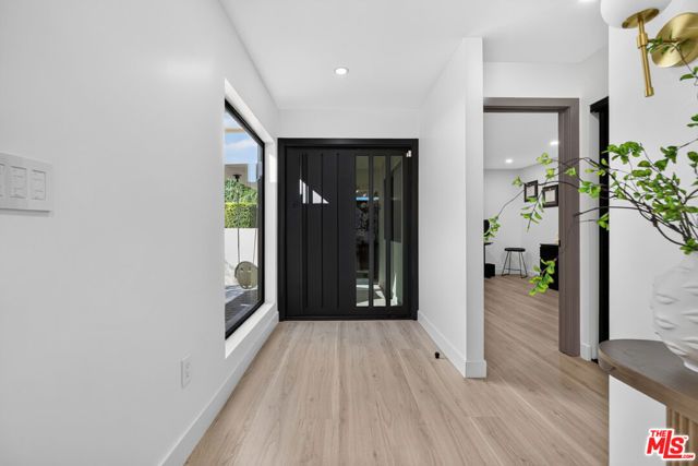 3243 Kirkham Drive, Glendale, CA 91206