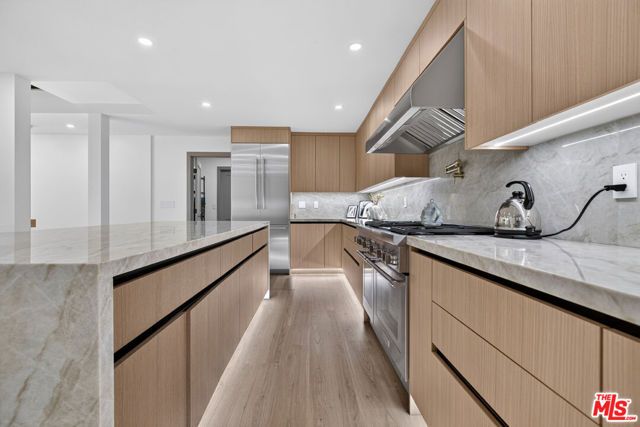 3243 Kirkham Drive, Glendale, CA 91206