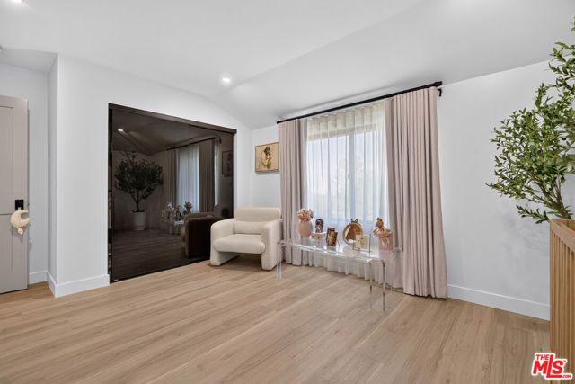 3243 Kirkham Drive, Glendale, CA 91206